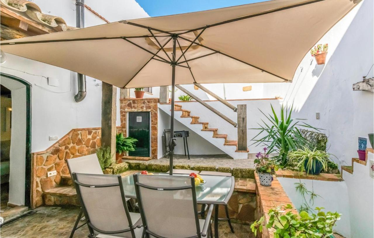 Pet Friendly Home In Hornachuelos With Kitchen Zewnętrze zdjęcie